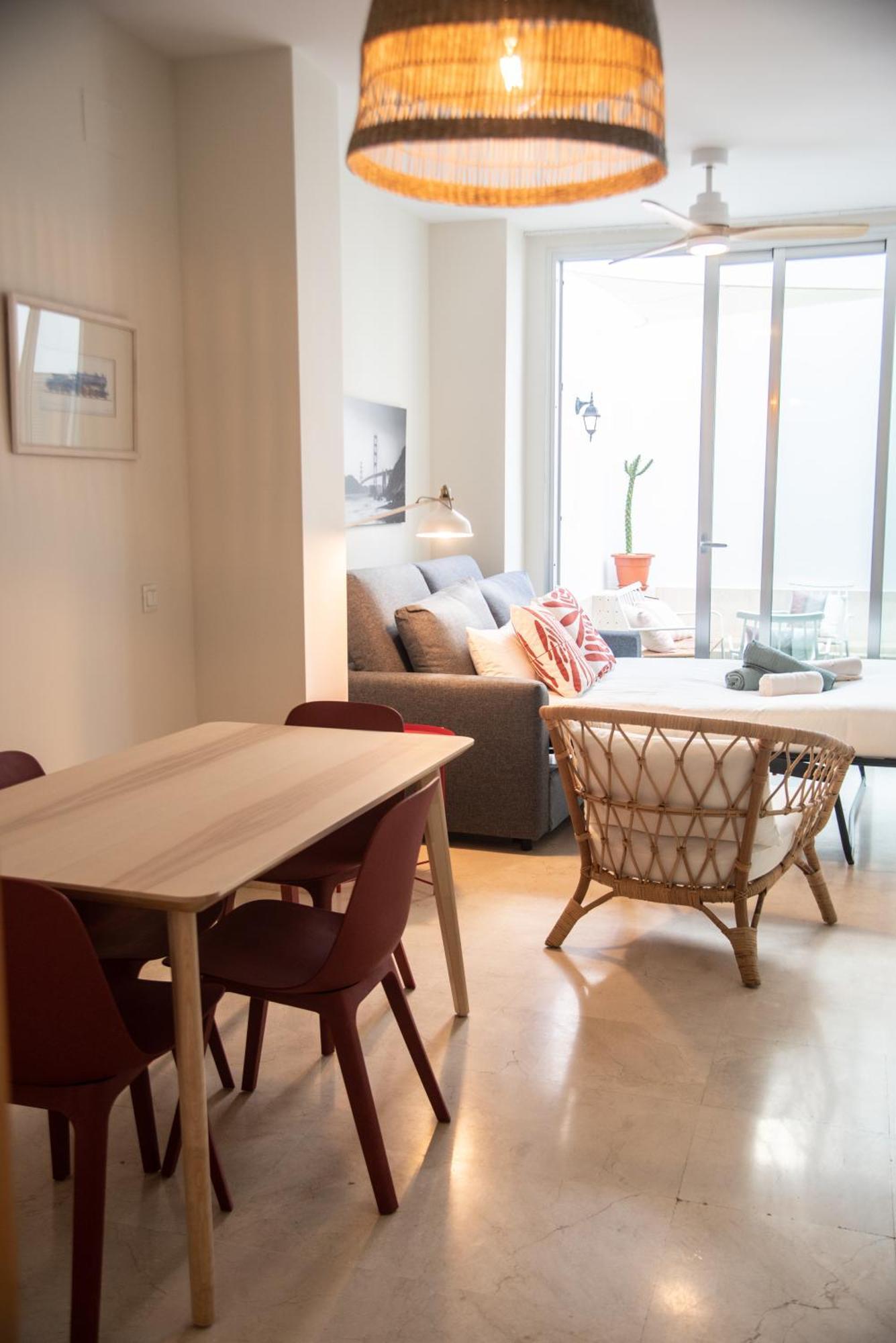 Tentudia Charming Apartments With Private Roof-Top Or Patio In San Bernardo By Ocityzen Seville Luaran gambar