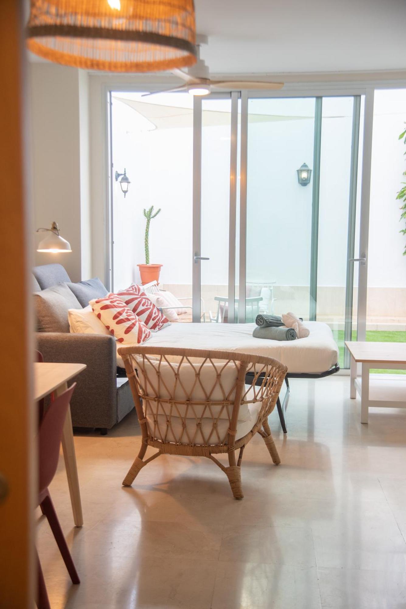 Tentudia Charming Apartments With Private Roof-Top Or Patio In San Bernardo By Ocityzen Seville Luaran gambar