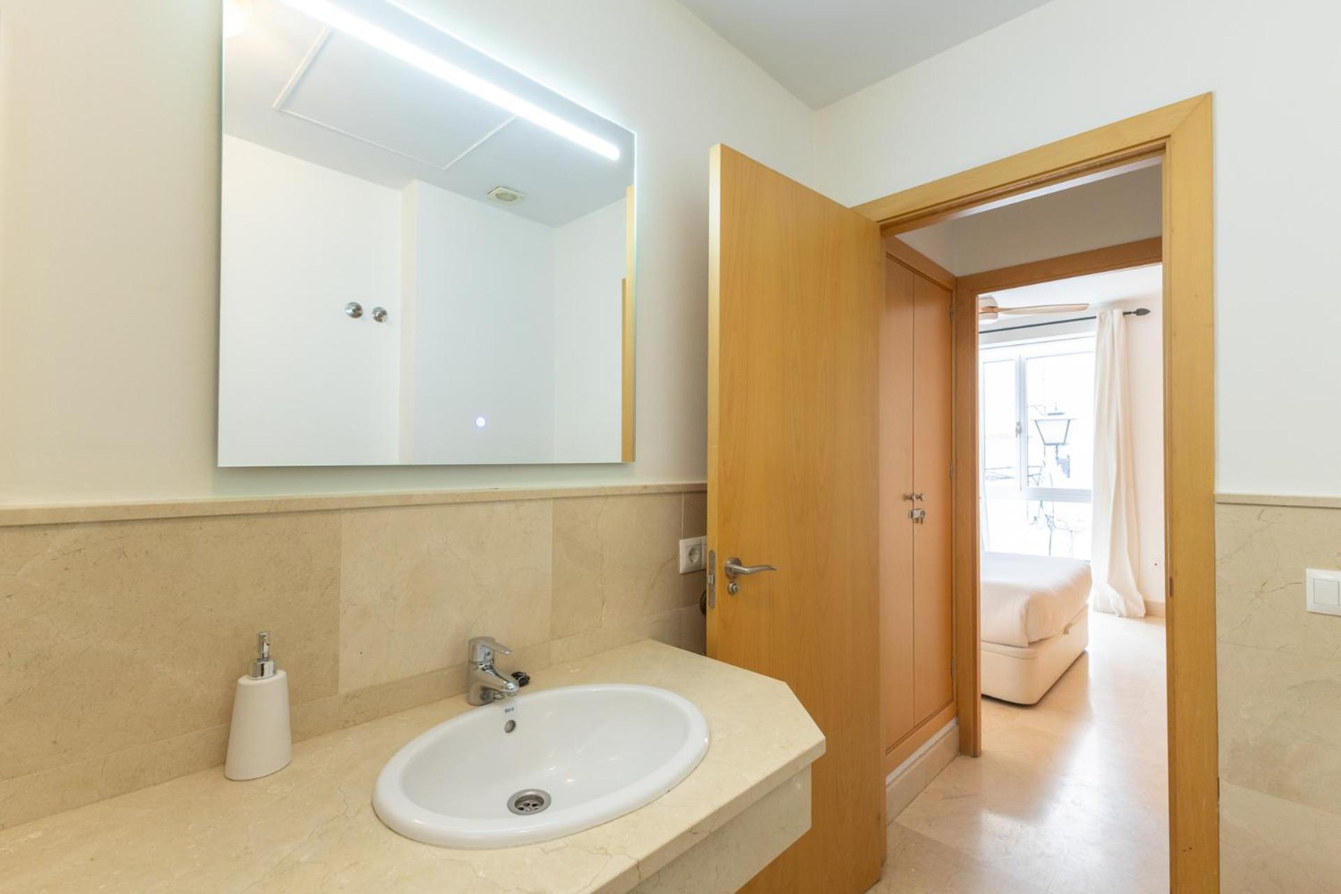 Tentudia Charming Apartments With Private Roof-Top Or Patio In San Bernardo By Ocityzen Seville Luaran gambar