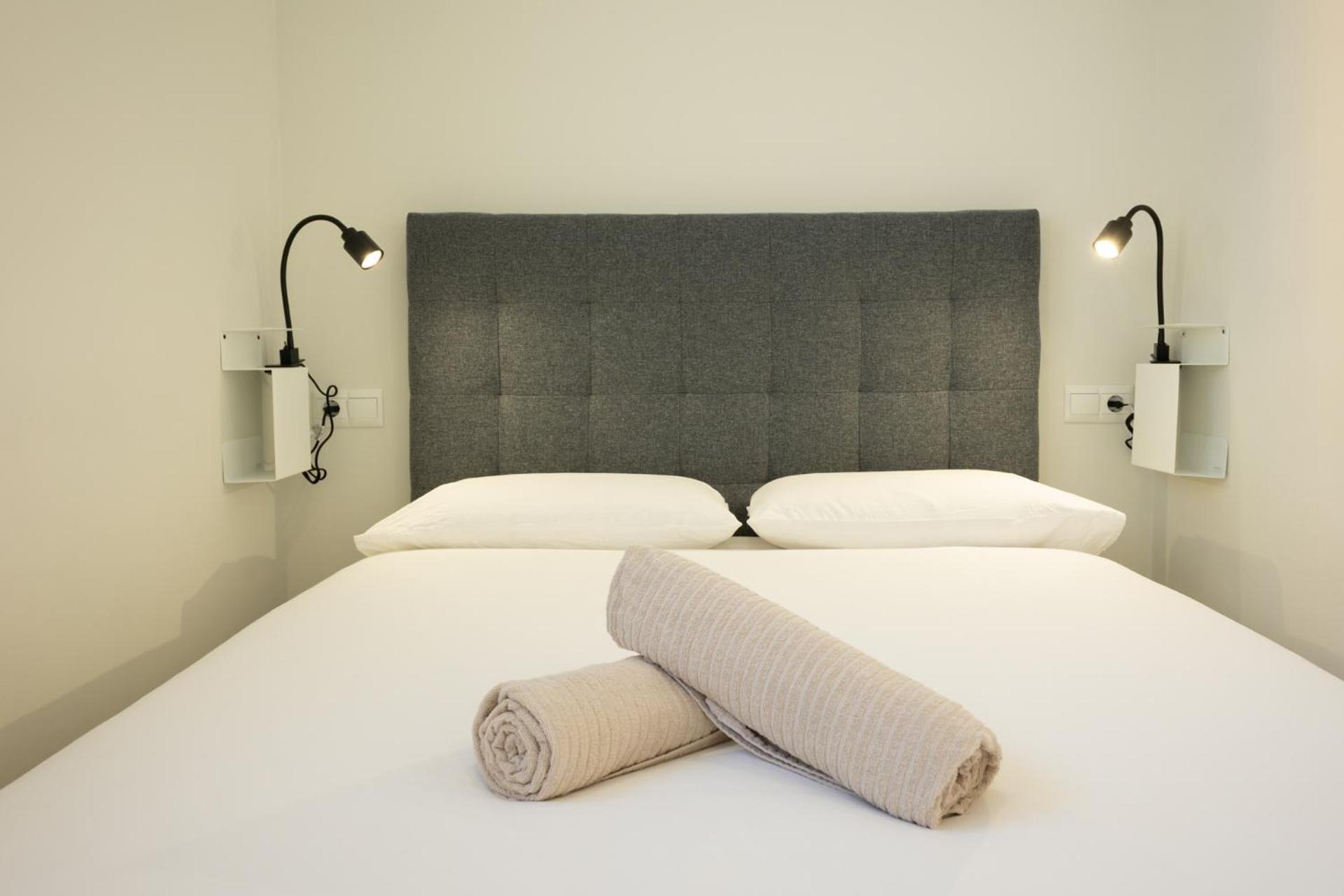 Tentudia Charming Apartments With Private Roof-Top Or Patio In San Bernardo By Ocityzen Seville Luaran gambar